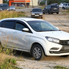   Lada - , 
